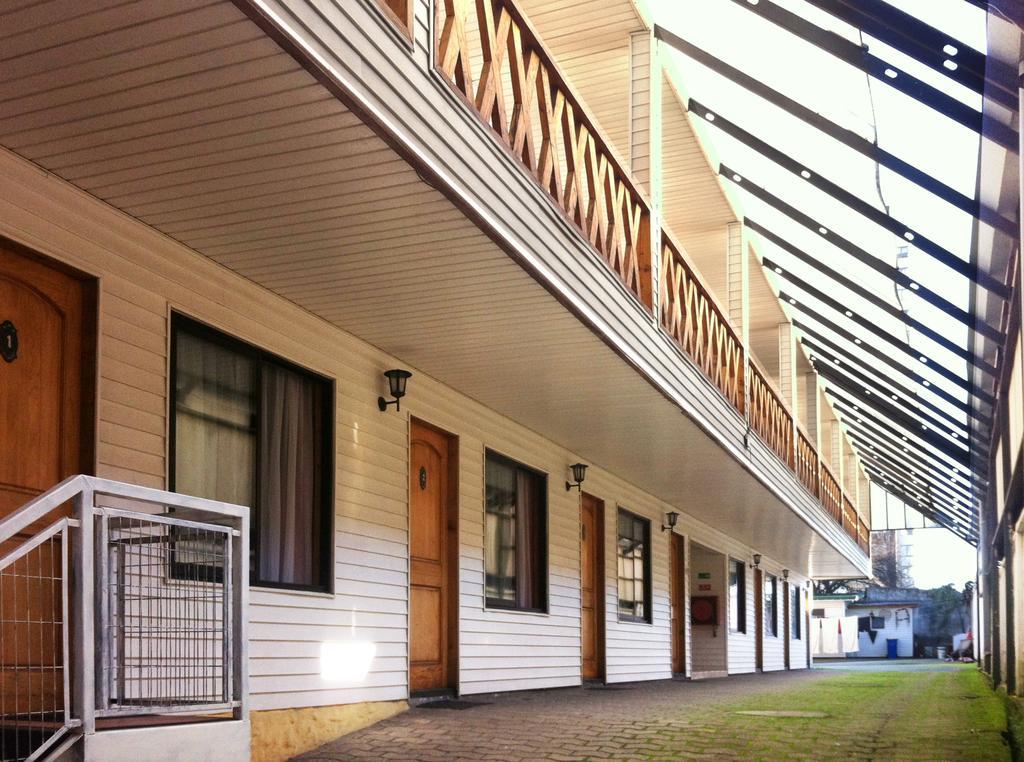 Hostal Caupolican Concepción Buitenkant foto